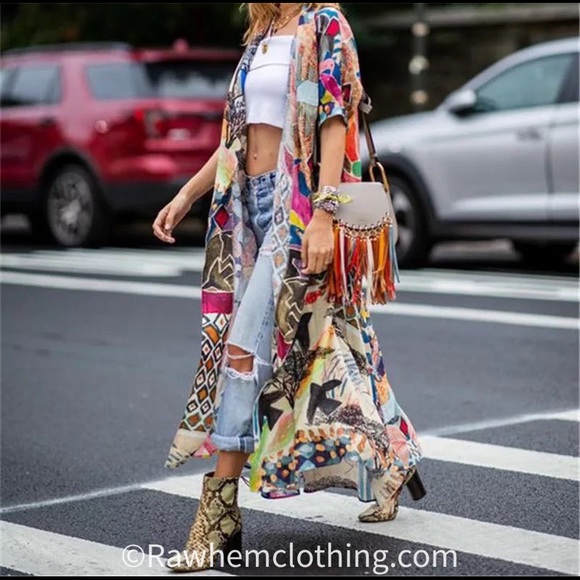 5⭐️Boho Wild Print Kimono - Picture 2 of 13